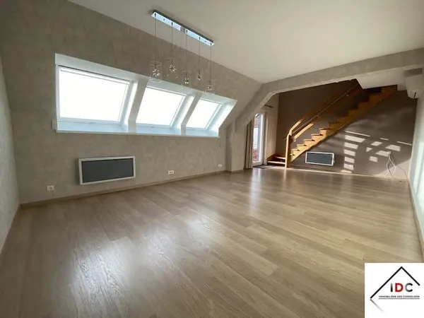 Duplex 3 pièces 85 m²