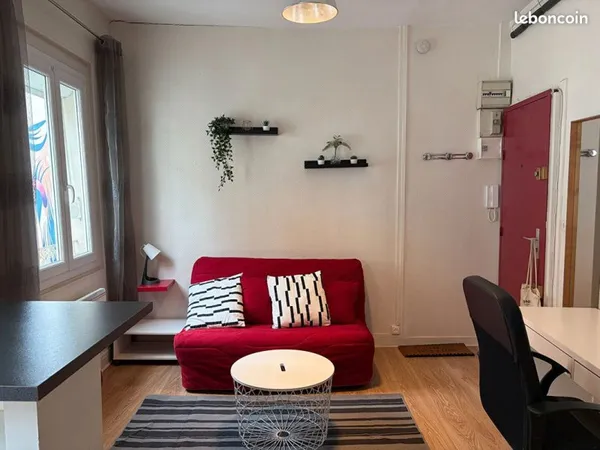 Studio 1 pièce 21 m²