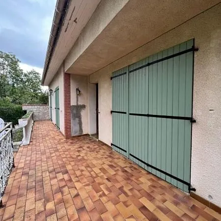 Réf: 10019*** Sect. Lavelanet 09, Ariège Midi-Pyrénées: Beau Plain-Pied d'env. 115 m²