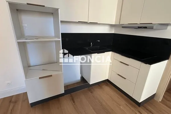 Appartement 4 pièces 76 m²