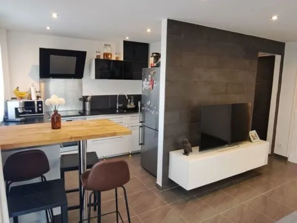 Appartement F3 lumineux et bien agencé