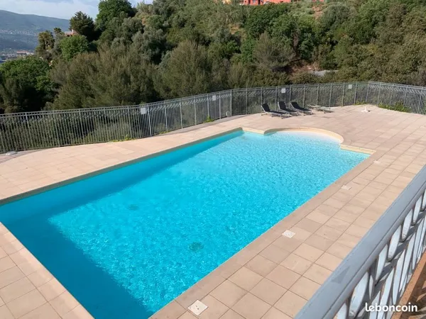 3P 73m² NICE OUEST-CORNICHE FLEURIE-TERRASSE-PISCINE-GARAGE-CAVE
