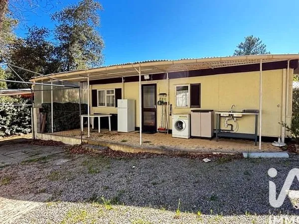 Terrain 200 m²