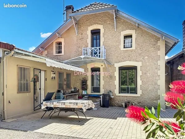 Maison 6 pièces 172 m²