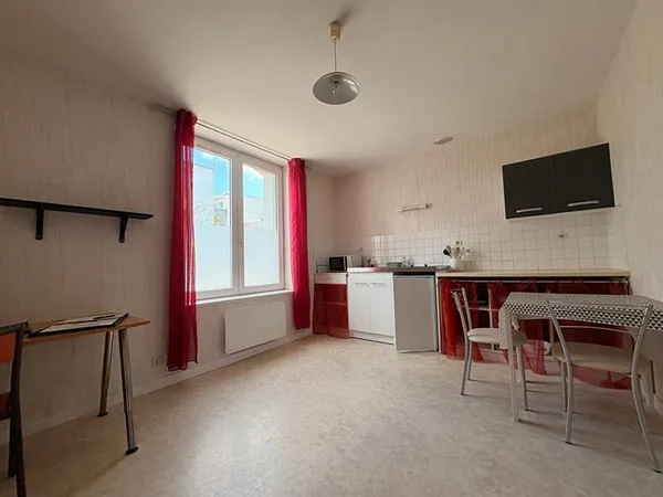 Brest proche Fac de médecine T1 chambre