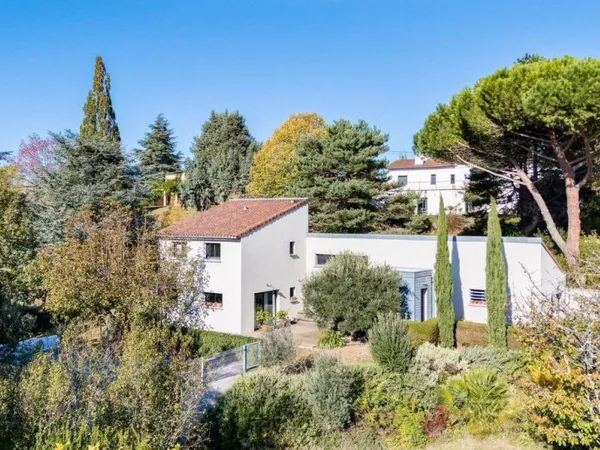 Maison de luxe 5 pièces 155 m²