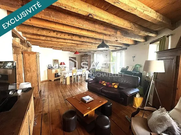 Duplex unique 150m2 dans tour historique !