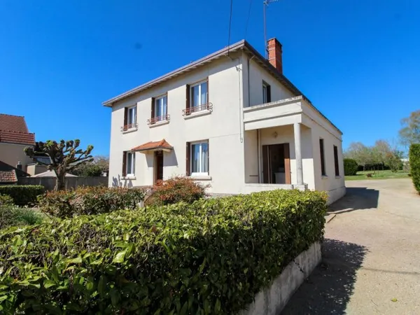 Grande maison familiale au fort potentiel !