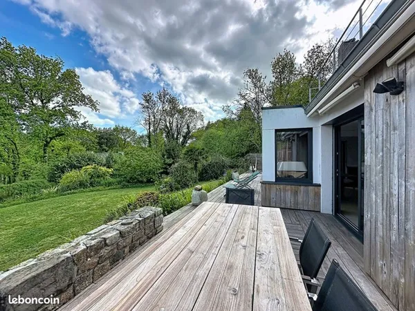 Maison 6 pièces 140 m²