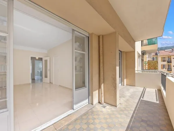 Appartement 3p avec terrasse Nice Riquier