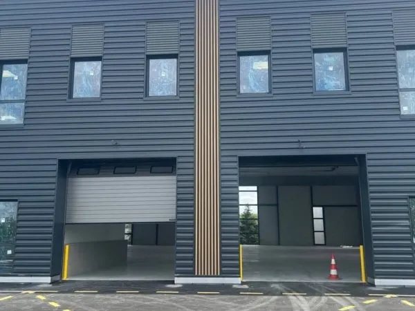 Local d'activité 540 m²