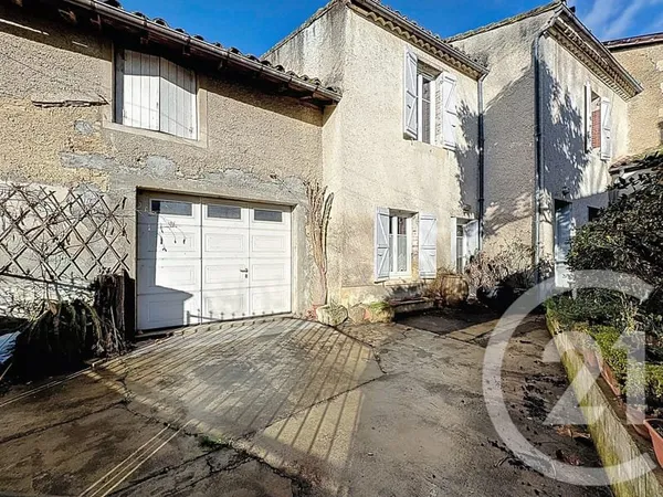 Maison 10 pièces 201 m²