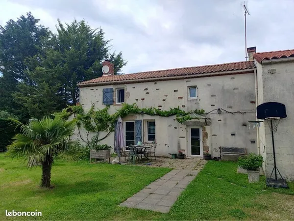 Maison de caractère