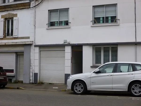 Garage - 18m ²