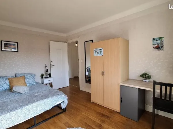 IDEAL STAGIAIRE - COLOCATION MEUBLEE - Proche métro Charpennes - Au calme