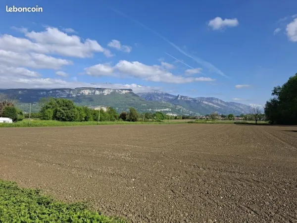 Terrain 646 m² Saint Jean De Moirans