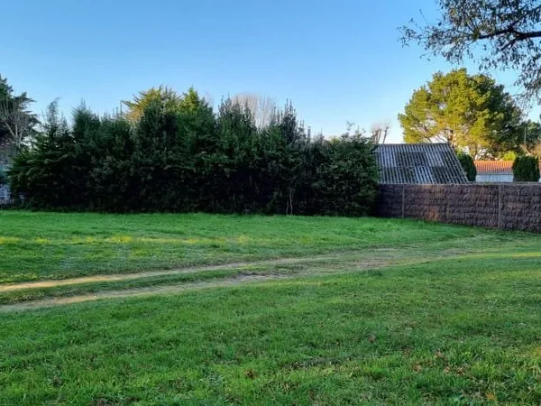 Parcelle 651 m2 viabilisée Saint-Hilaire-de-Riez