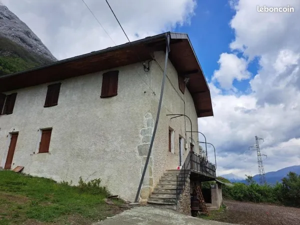 Maison 4 pièces 110 m²
