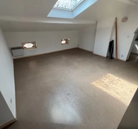ALBI CENTRE, PART. LOUE GD T2 60 M², 2è ETG