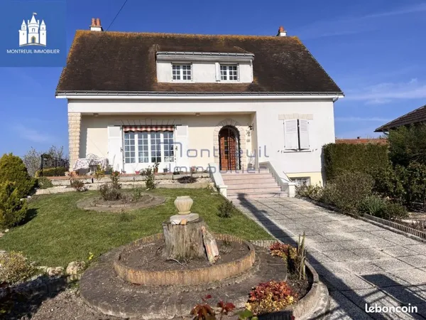 Maison 10 pièces 180 m²