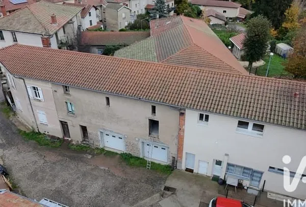 Maison avec appartements 298 m²