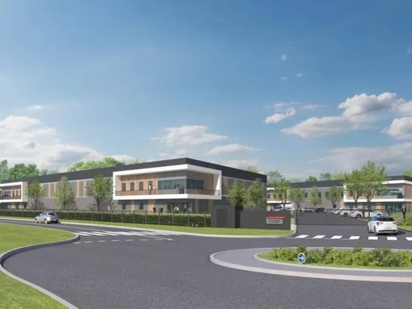 Local d'activité 21993 m²
