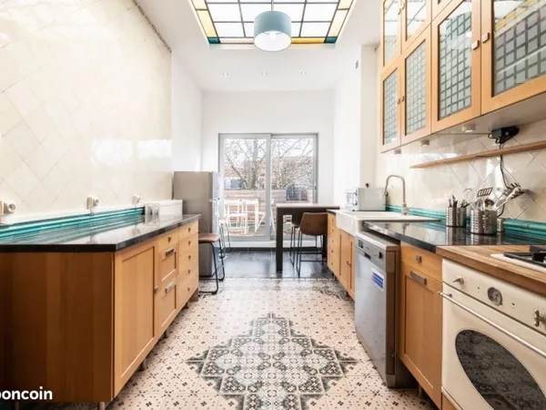 Maison 6 pièces 151 m²