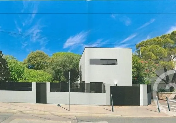 Terrain 225 m²