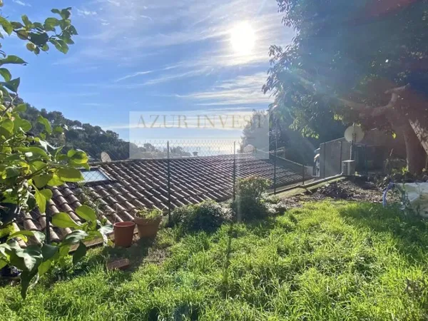 VENTE 4 PIECES AVEC JARDIN - ROQUEBRUNE CAP MARTIN