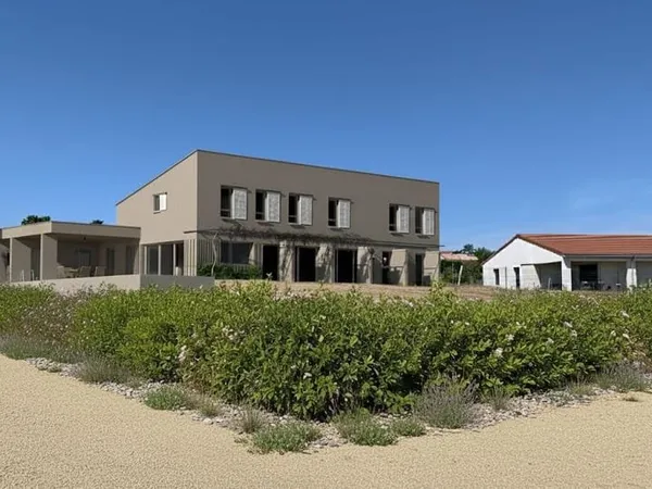 Terrain 1136 m²