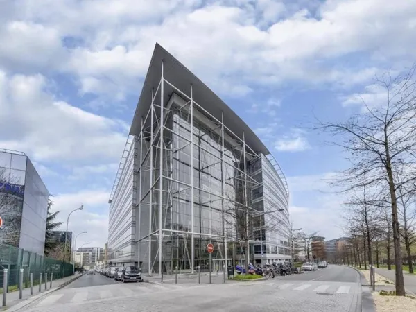 Bureaux 15798 m²