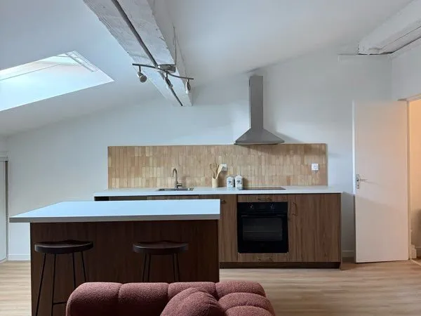 Appartement T2 rénove quartier Ornano