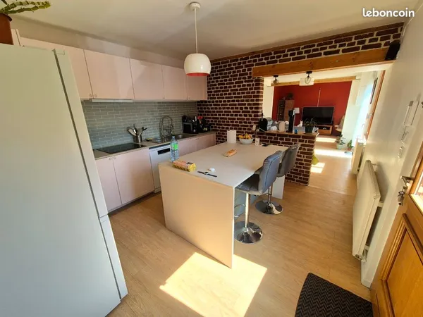Maison . 110m² . 6 pièces