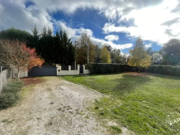 Terrain 461 m²