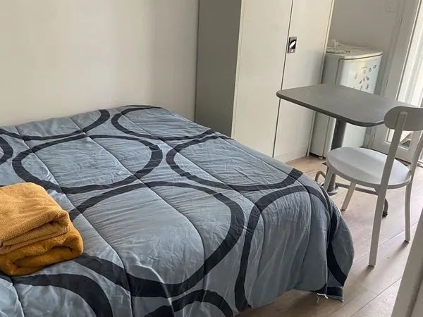 Part Loue Chambre et petite cuisine Meublees en TB état à la TESTE de BUCH 33260