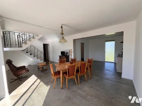 Maison 6 pièces 121 m²