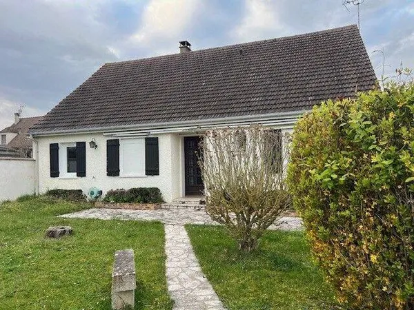 Maison de plain-pied 4 pièces 93 m²