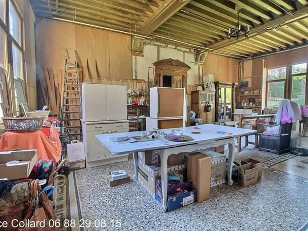 60510 LA NEUVILLE EN HEZ Maison de caractère 5 chambres et dépendance