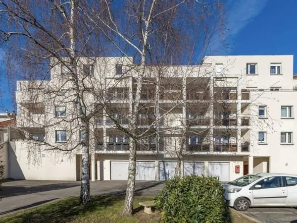 Parking 13 m²