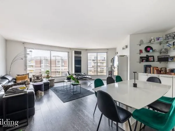 Levallois-Perret - Proche Paris - Appartement 4 pièces de 100 m²