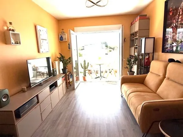RARE 2 pièces Excellent état quartier Tasdon