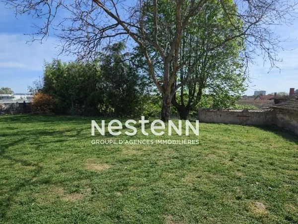 Terrain constructible 464 m²