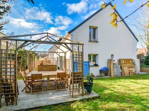 Maison 5 pièces 174 m²