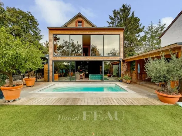 Le Chesnay - Maison 5 chambres avec jardin et piscine