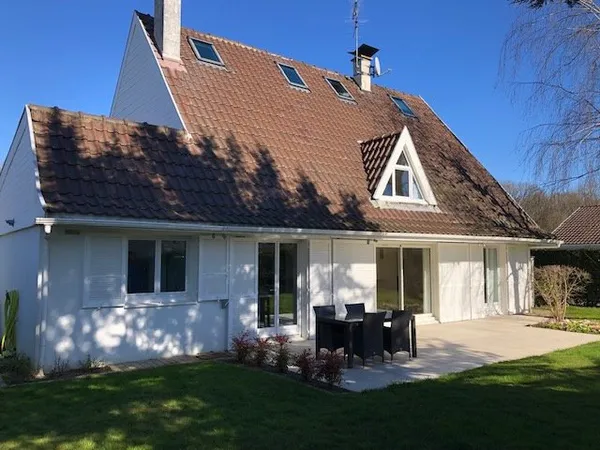 A louer en meublé belle maison familiale en Vallée de Chevre