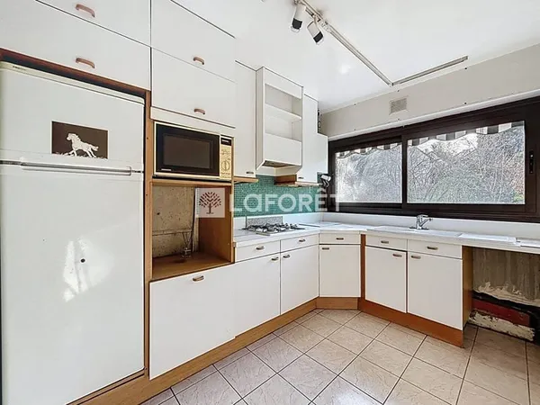 Appartement 4 pièces 77 m²
