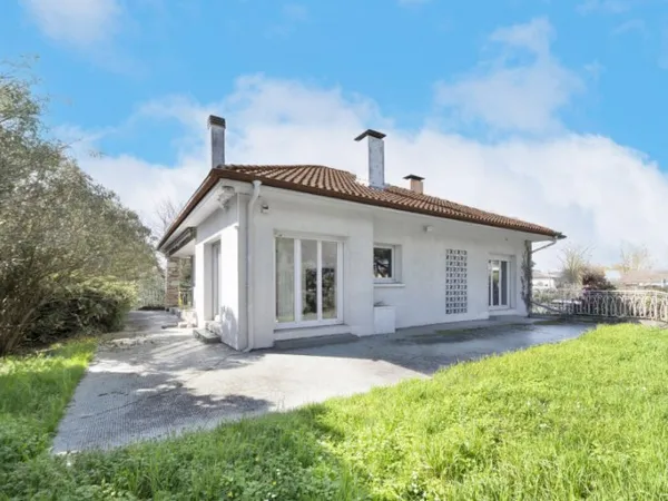 Maison 6 pièces 184 m²