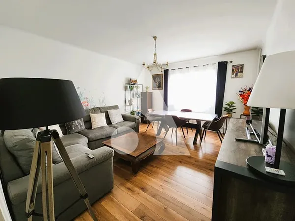 Appartement Montceau Les Mines 3 pièces 81 m²