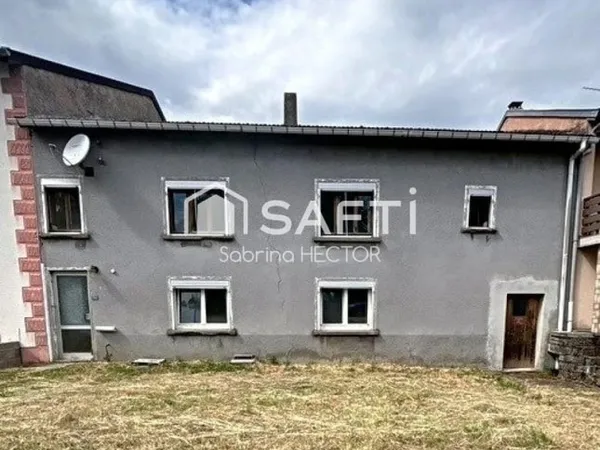 Maison de village avec fort potentiel à rénover