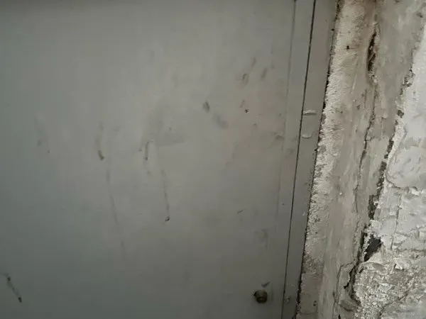 Rare Très grande cave saine de 22 m² - Secteur Gallieni / Acropolis